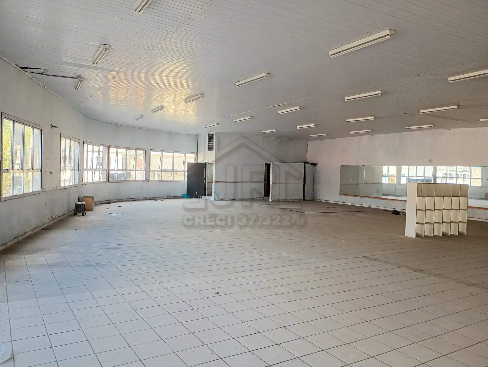 Loja-Salão, 360 m² - Foto 18
