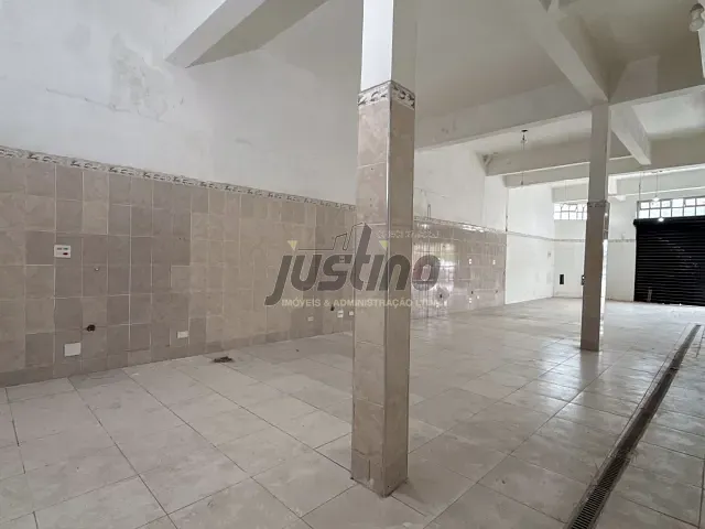 Loja com 168m², para alugar, no bairro Cidade Anchieta em Itanhaém