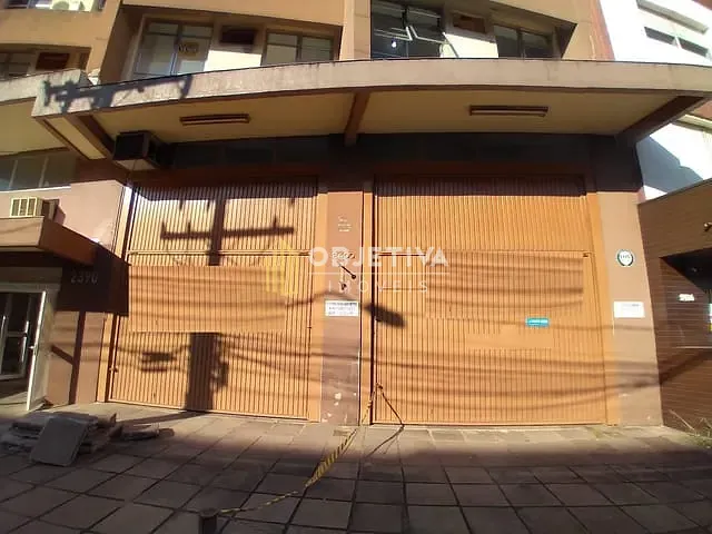 Loja com 650m², à venda ou para alugar, no bairro Rio Branco em Novo Hamburgo