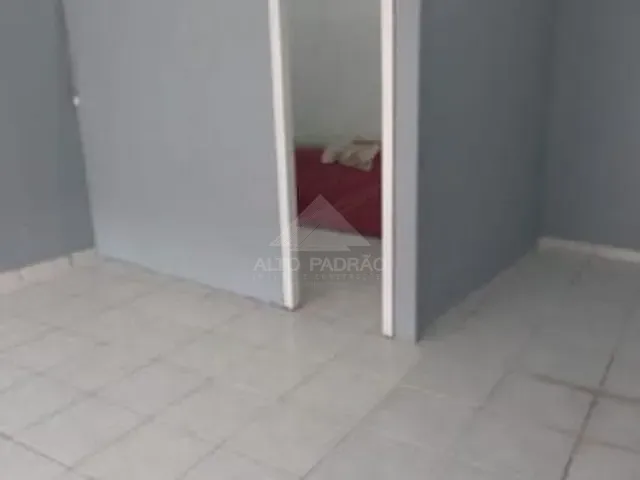 Loja com 80m², para alugar, no bairro Jardim Zaira em Mauá
