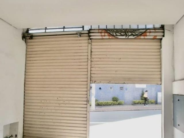 Loja com 200m², para alugar, no bairro Pinheiros em São Paulo