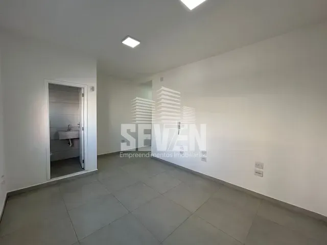 Loja com 120m², para alugar, no bairro Vila Santa Tereza em Bauru
