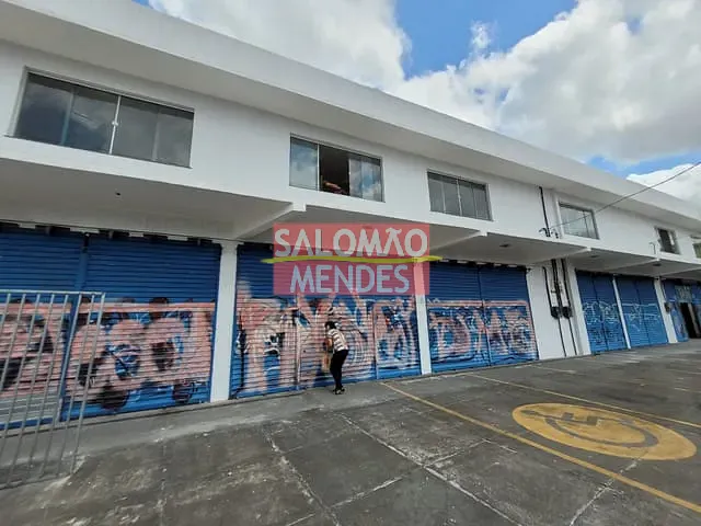 Loja com 300m², para alugar, no bairro Sacramenta em Belém