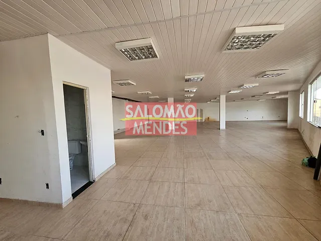 Loja com 300m², para alugar, no bairro Sacramenta em Belém
