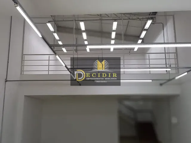 Loja com 400m², para alugar, no bairro Vila Gomes Cardim em São Paulo