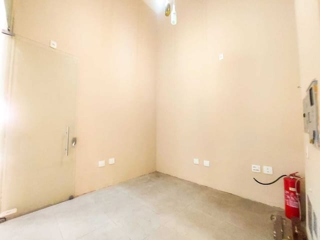 Loja com 13m², à venda, no bairro Centro em Juiz de Fora
