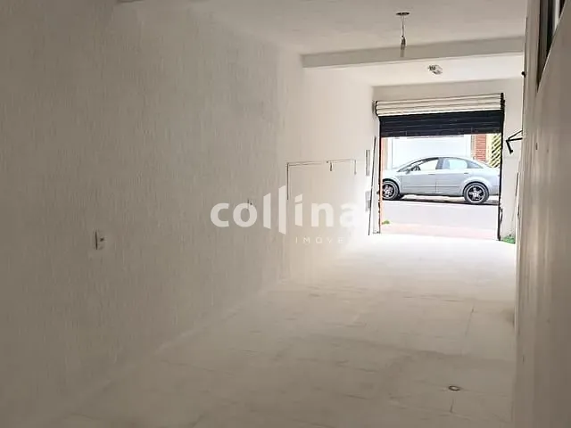 Loja com 45m², para alugar, no bairro Vila Jussara em Carapicuíba