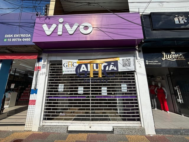 Loja com 150m², para alugar, no bairro Centro em Salto de Pirapora