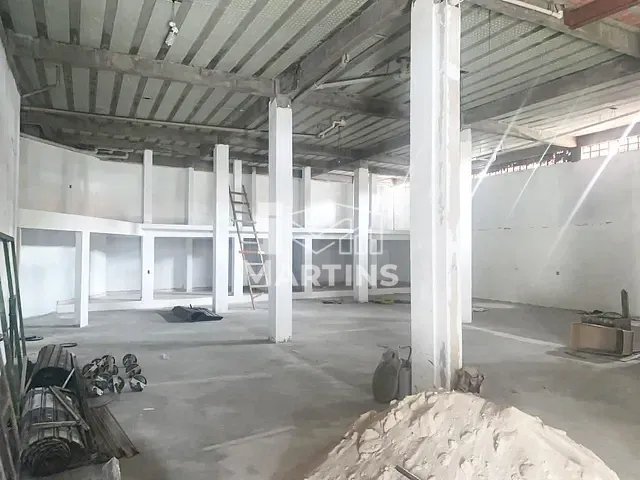 Loja à venda, no bairro Jardim Mitsutani em São Paulo