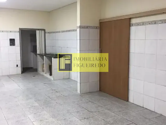 Loja com 450m², para alugar, no bairro Centro em São José do Rio Preto
