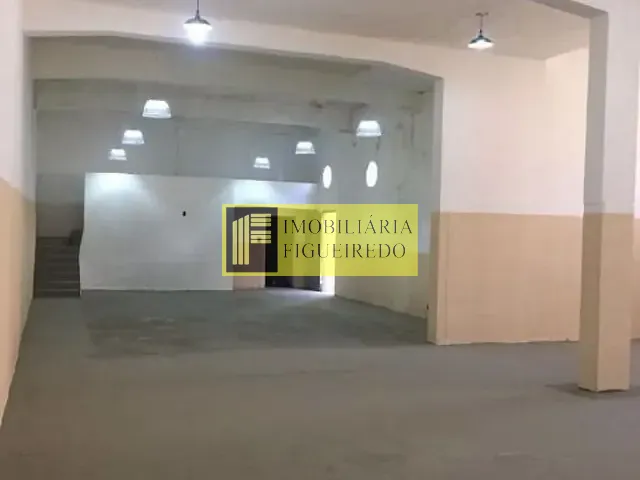 Loja com 450m², para alugar, no bairro Centro em São José do Rio Preto