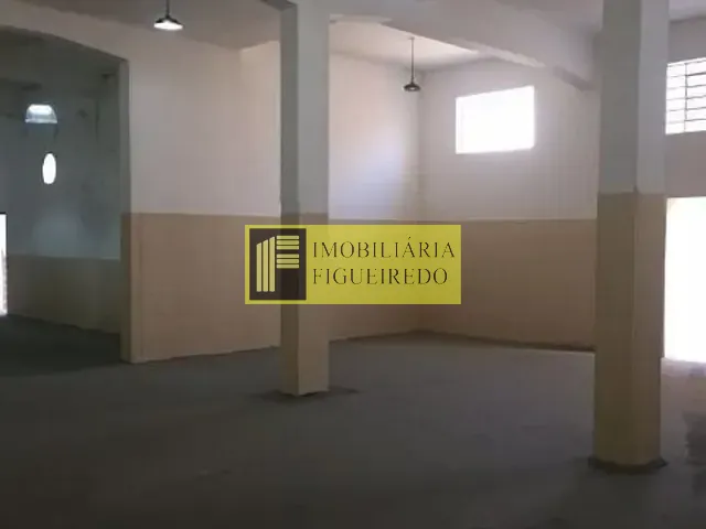 Loja com 450m², para alugar, no bairro Centro em São José do Rio Preto