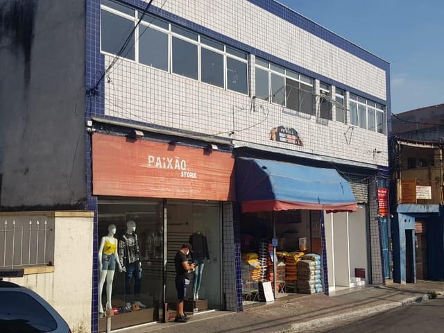 Loja com 400m², à venda, no bairro Jardim Santa Edwiges em São Paulo