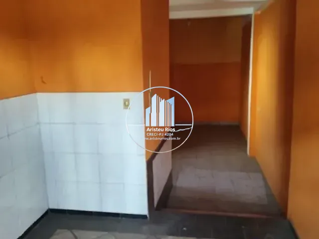 Loja com 90m², para alugar, no bairro Santa Edwiges em Pouso Alegre