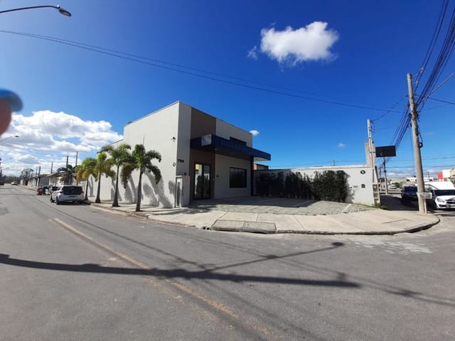 Foto do Loja - Salão, 154 m² - venda por R$ 850.000,00 ou aluguel por R$ 2.700,00/mês - Residencial Parque dos Sinos - Jacareí/SP | RUSSI IMÓVEIS