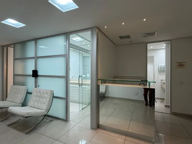 Sala à venda, no bairro Alphaville Centro Industrial e Empresarial/Alphaville. em Barueri