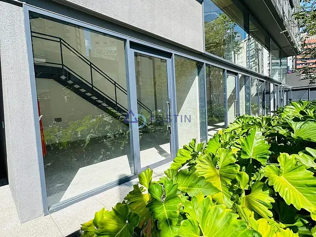 Loja com 602m², para alugar, no bairro Pinheiros em São Paulo