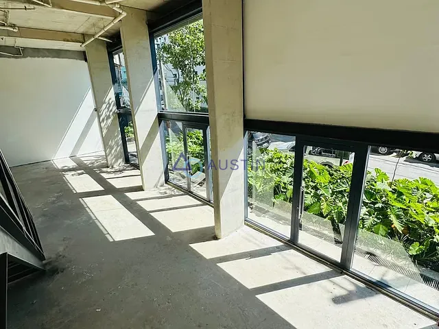 Loja com 602m², para alugar, no bairro Pinheiros em São Paulo