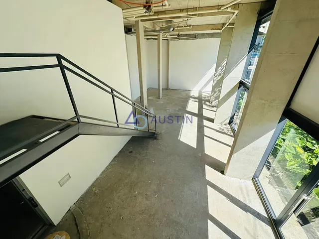 Loja com 602m², para alugar, no bairro Pinheiros em São Paulo