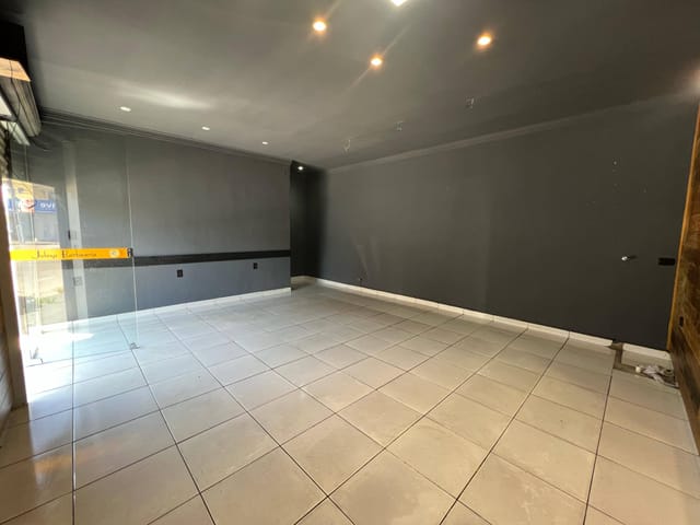 Foto do Loja - Ótima Loja para locação, Conjunto Morada Nova, 35M² Próximo ao Shopping Cerrado Goiânia, GO | Federal Imóveis