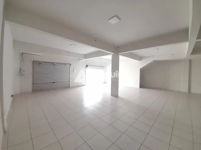 Loja para alugar, no bairro Uvaranas em Ponta Grossa