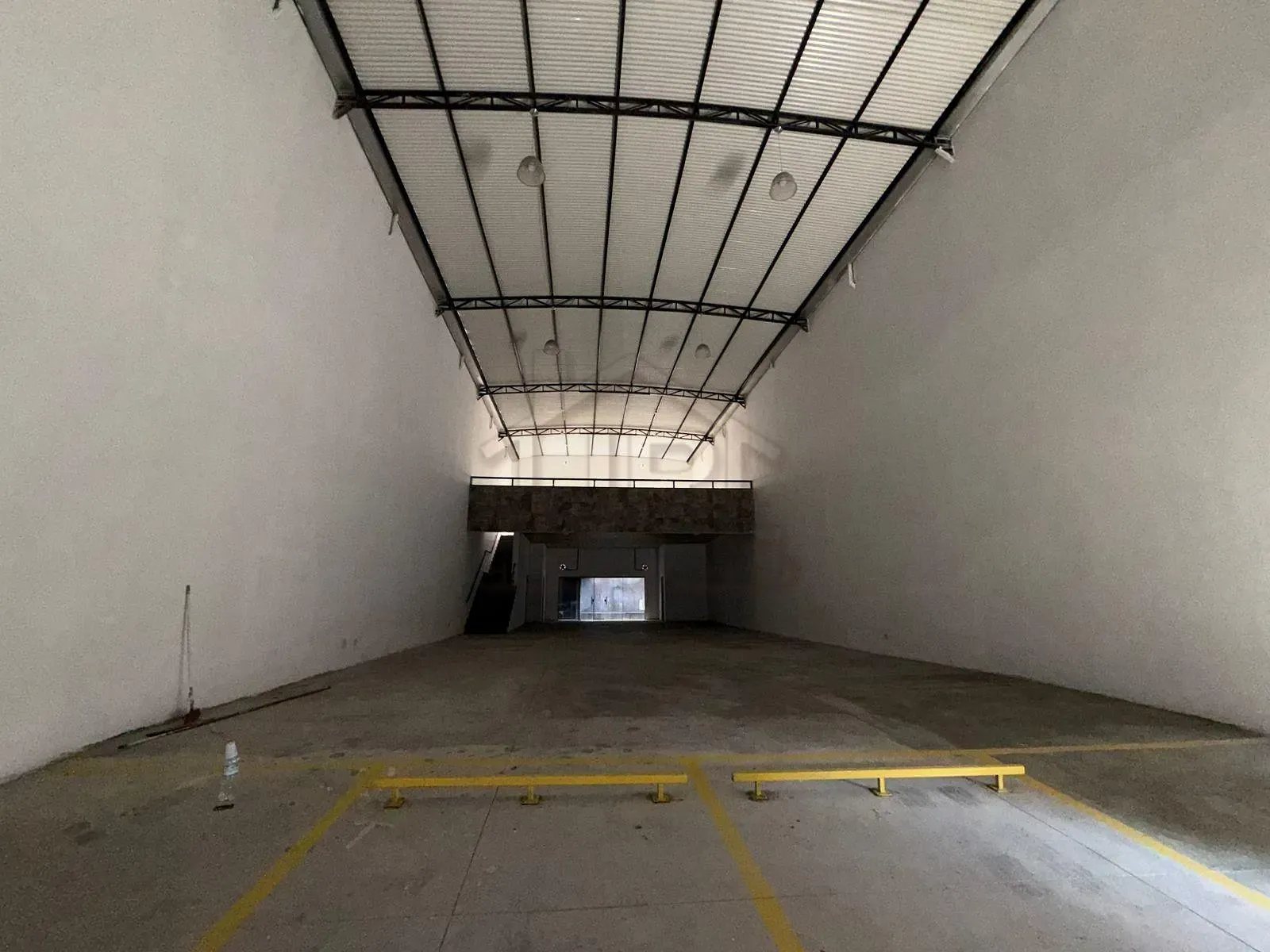 Loja-Salão, 383 m² - Foto 1