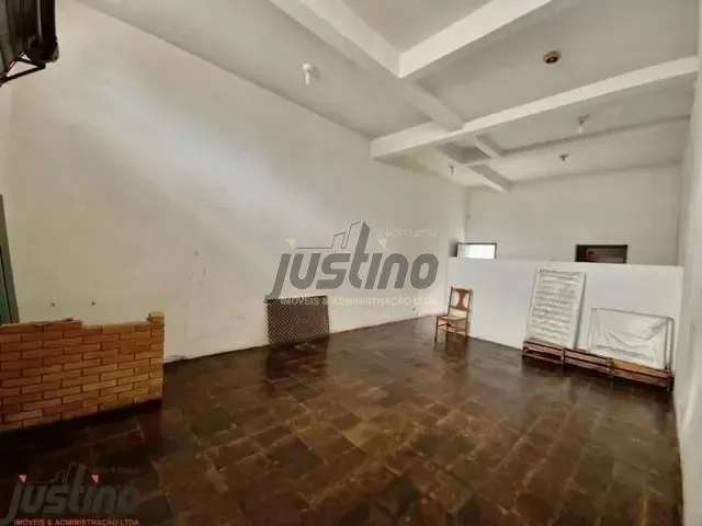 Loja com 46m², à venda, no bairro Vila Suarão em Itanhaém