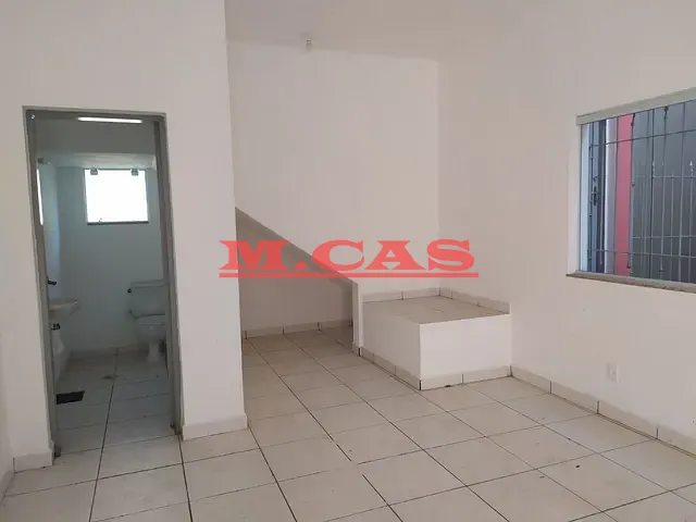 Loja com 35m², para alugar, no bairro Vila Canero em São Paulo