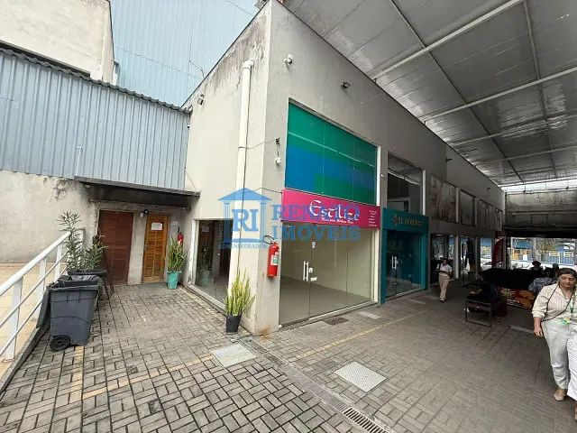 Loja para alugar, no bairro Centro em Maricá