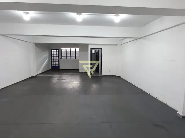 Loja com 140m², para alugar, no bairro Jardim Anhangüera em Ribeirão Preto