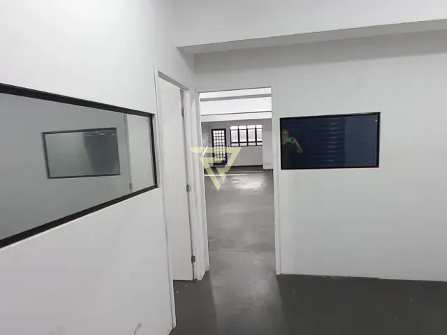 Loja com 140m², para alugar, no bairro Jardim Anhangüera em Ribeirão Preto