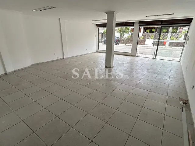 Loja com 77m², para alugar, no bairro Centro em Bicas