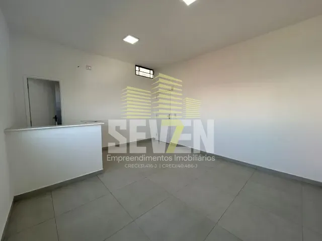 Loja com 120m², para alugar, no bairro Vila Santa Tereza em Bauru