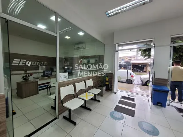 Prédio com 1300m², para alugar, no bairro São Brás em Belém