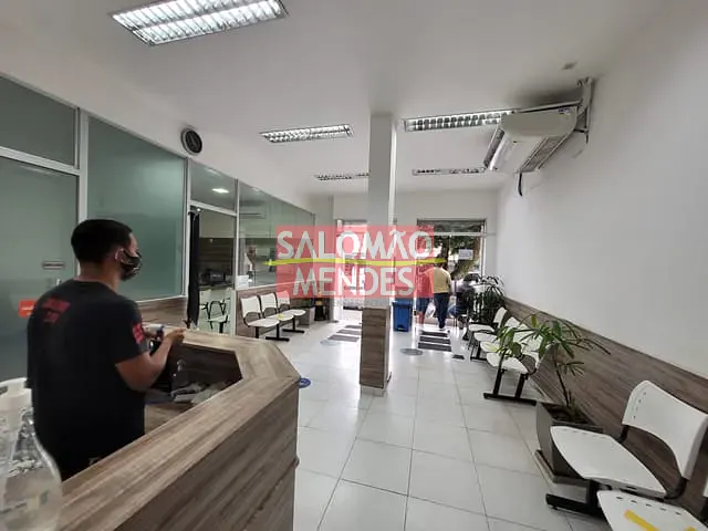 Prédio com 1300m², para alugar, no bairro São Brás em Belém