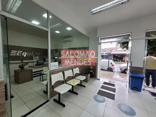 Prédio com 1300m², para alugar, no bairro São Brás em Belém
