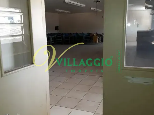 Loja com 600m², à venda ou para alugar, no bairro Boa Vista em São José do Rio Preto