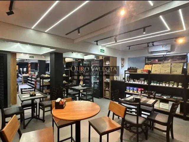 Loja com 150m², à venda, no bairro Vila Gomes Cardim em São Paulo