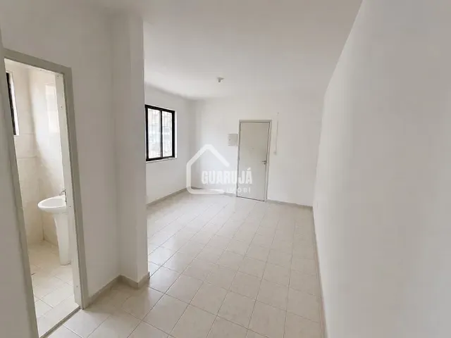 Loja para alugar, no bairro Vila Alice (Vicente de Carvalho) em Guarujá
