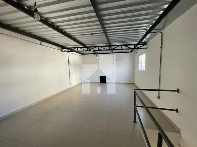 Loja para alugar, no bairro Vila Árens em Jundiaí