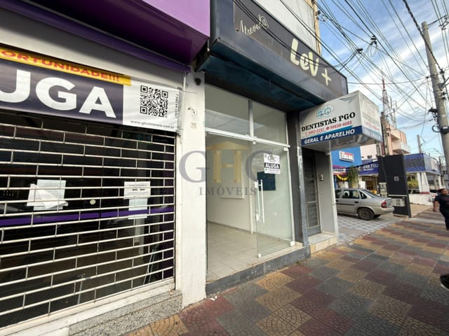 Loja com 150m², para alugar, no bairro Centro em Salto de Pirapora