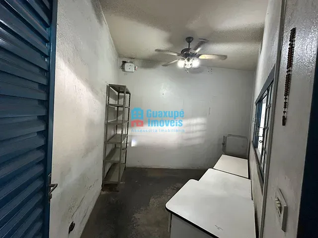 Loja para alugar, no bairro Centro em Guaxupé