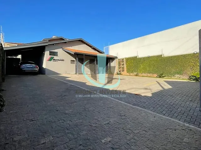 Ponto com 432m², à venda, no bairro VILA JOSÉ BONIFÁCIO em ARARAQUARA