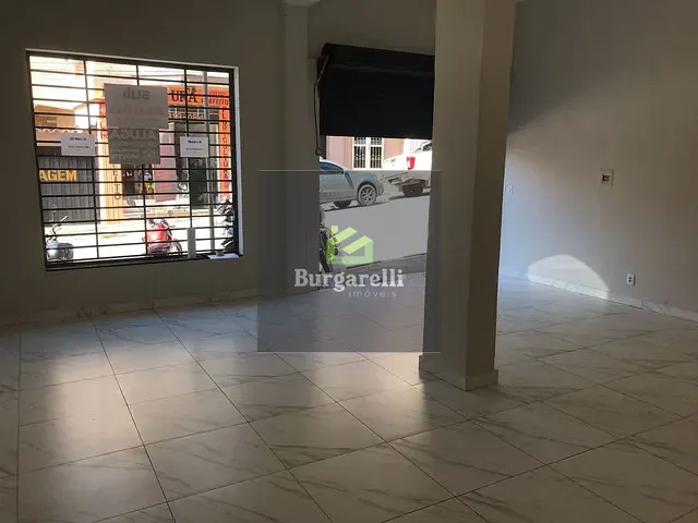 Loja para alugar, no bairro Centro em Lavras