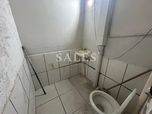 Loja com 108m², para alugar, no bairro Santa Luzia em Juiz de Fora