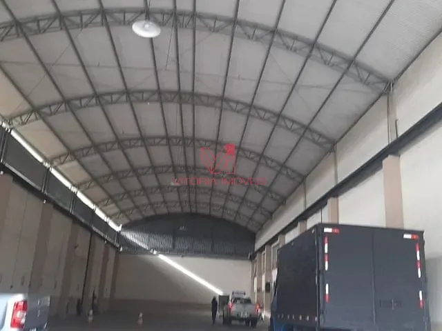 Loja com 1000m², para alugar, no bairro Jardim América em Cariacica