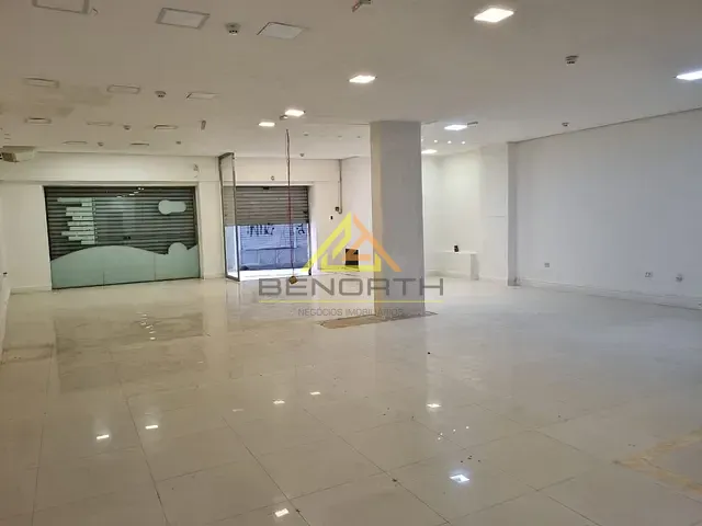 Loja com 205m², para alugar, no bairro República em São Paulo