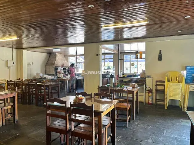 Ponto com 352m², à venda, no bairro Parque Califórnia em Campos dos Goytacazes