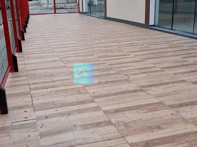 Loja com 33m², para alugar, no bairro Vila Betania em São José dos Campos