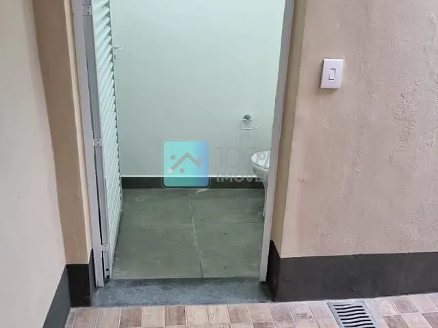 Loja com 33m², para alugar, no bairro Vila Betania em São José dos Campos